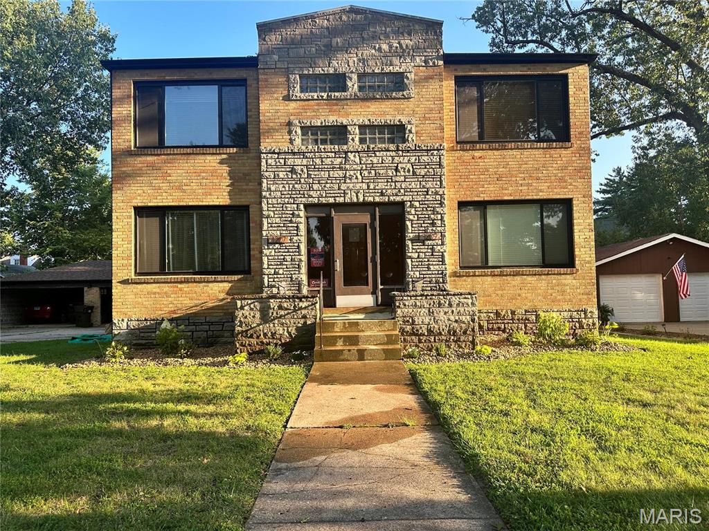 1207 Logan Street, Unit A Alton, IL 62002 - Photo 1 of 15