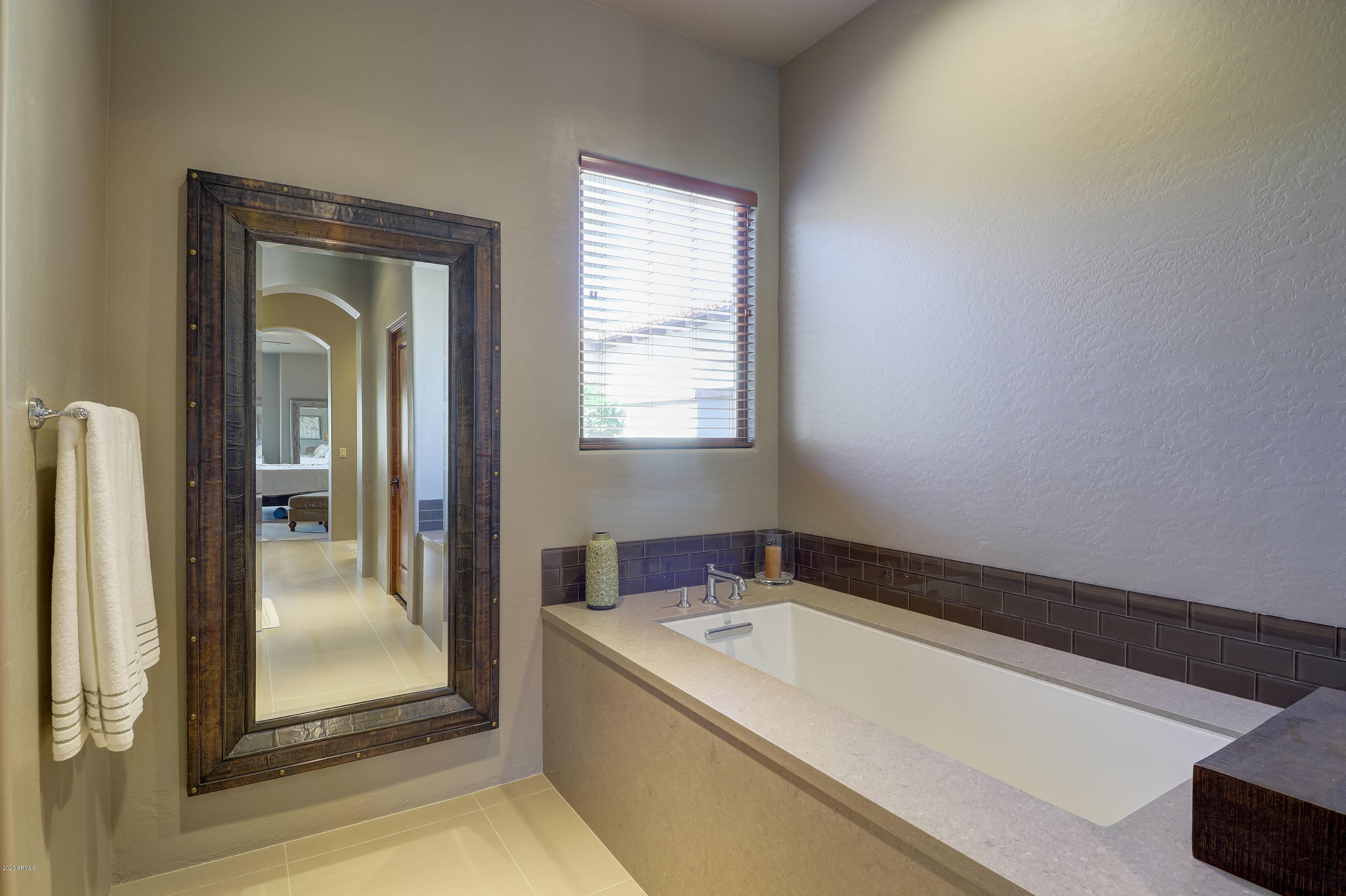 2853 South Lookout Ridge Gold Canyon, AZ 85118 - Photo 27 of 51 Master Bathoom