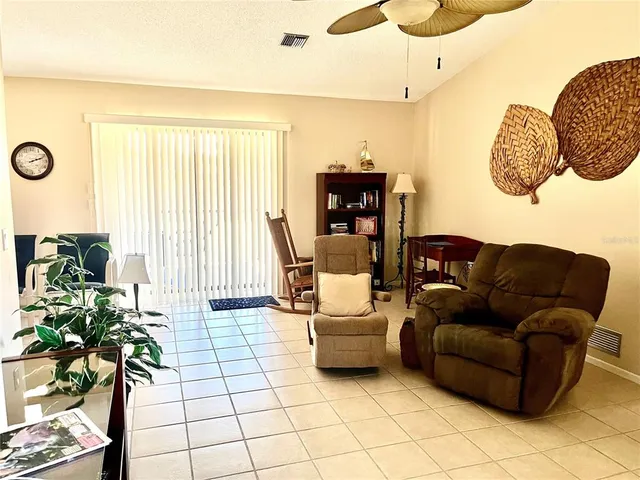 $1,950 | 9357 Boca Grande Avenue, Englewood, FL 34224