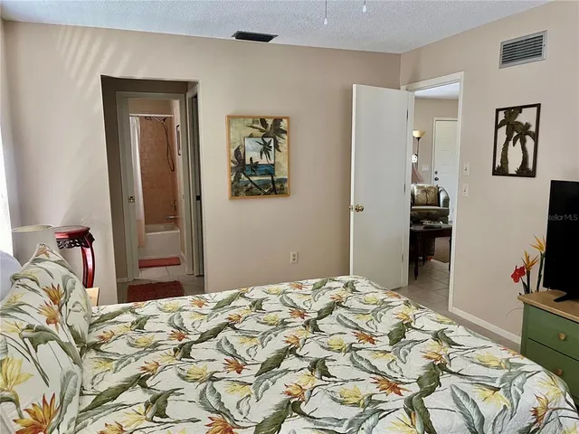 $1,950 | 9357 Boca Grande Avenue, Englewood, FL 34224