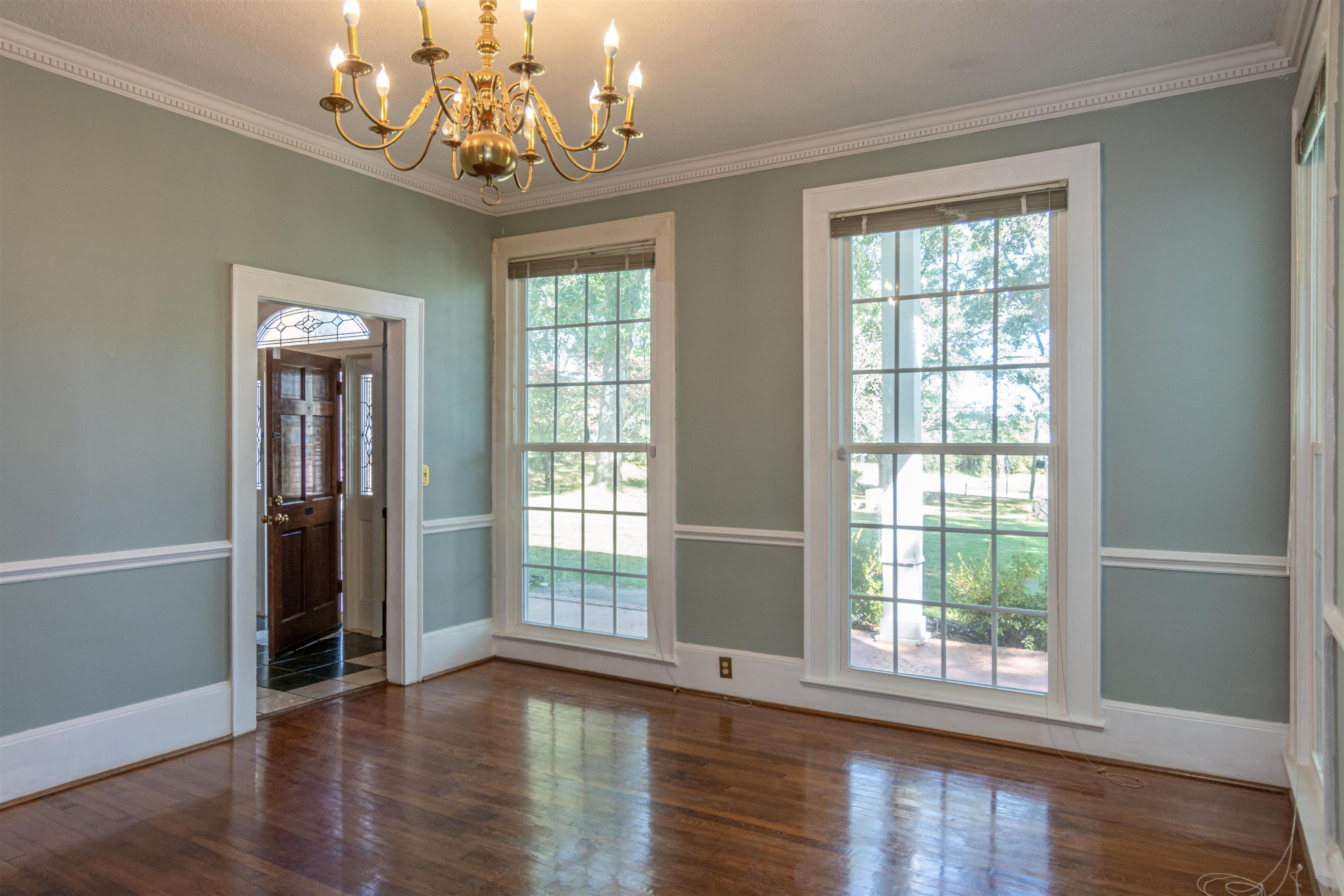 185 West Main Street Duncan, SC 29334 - Photo 11 of 32 Dining Room