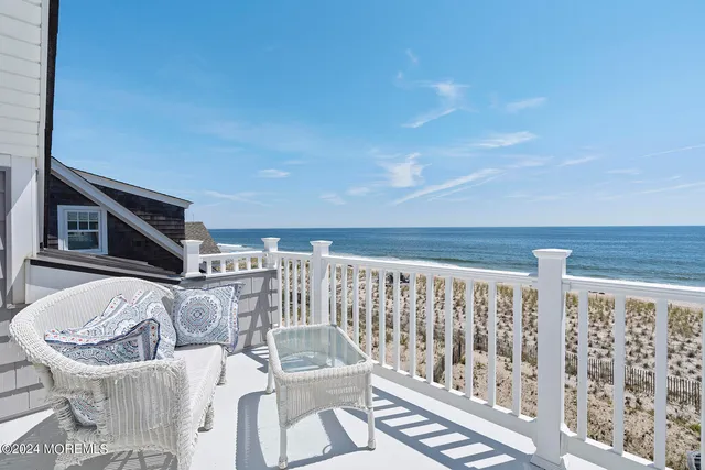 $6,900,000 | 525 East Avenue, Bay Head, NJ 08742
