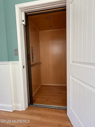 $6,900,000 | 525 East Avenue, Bay Head, NJ 08742