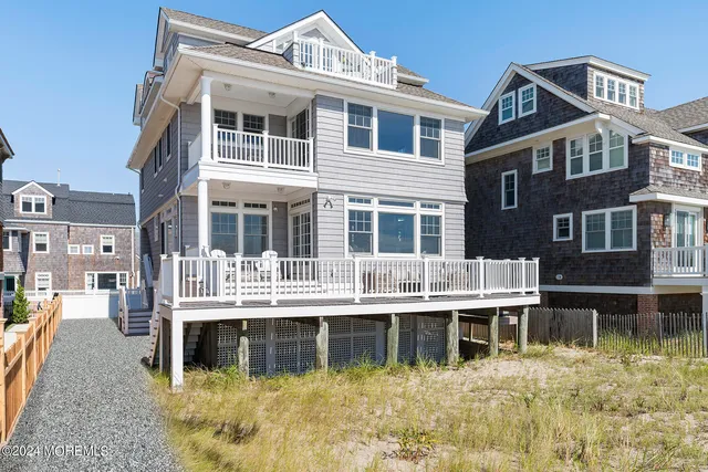 $6,900,000 | 525 East Avenue, Bay Head, NJ 08742
