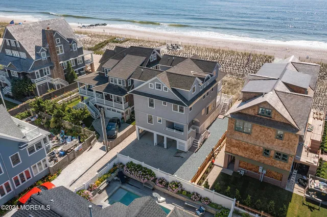 $6,900,000 | 525 East Avenue, Bay Head, NJ 08742