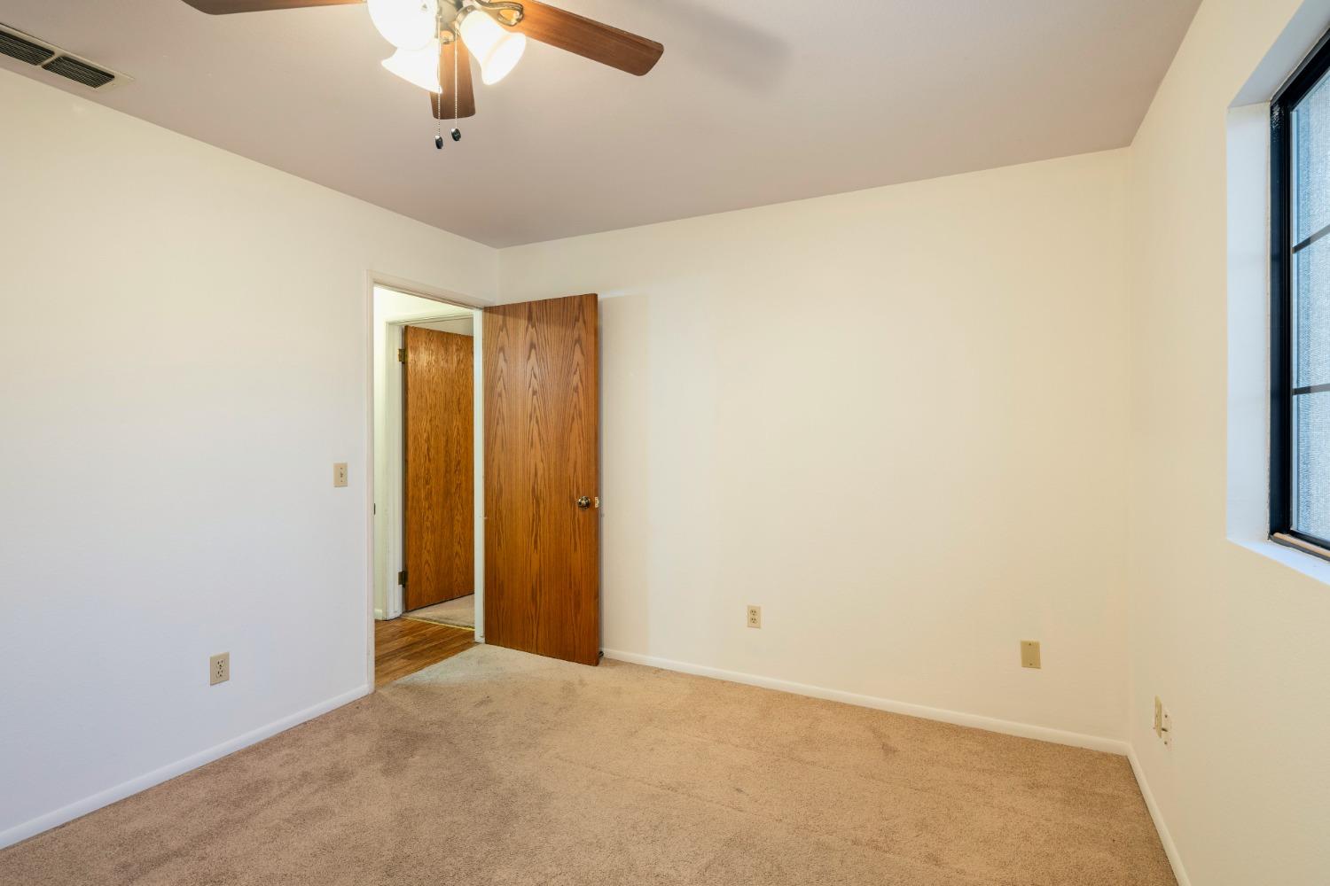 148 East Myrtle Avenue Reedley, CA 93654 - Photo 16 of 27 Gallery Image 16
