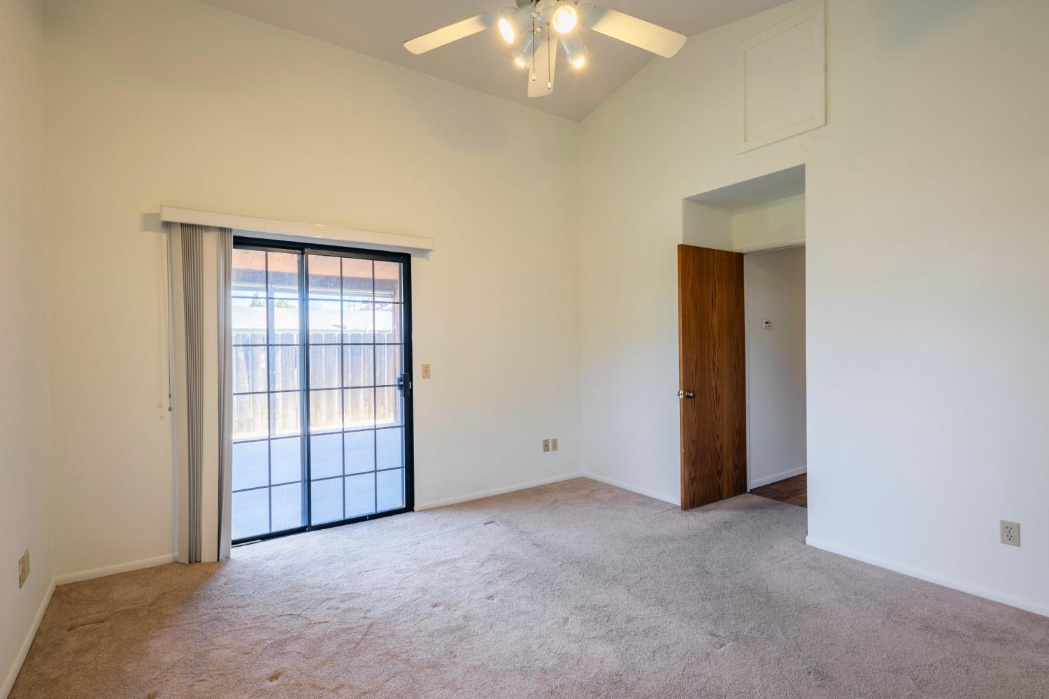 148 East Myrtle Avenue Reedley, CA 93654 - Photo 20 of 27 Gallery Image 20