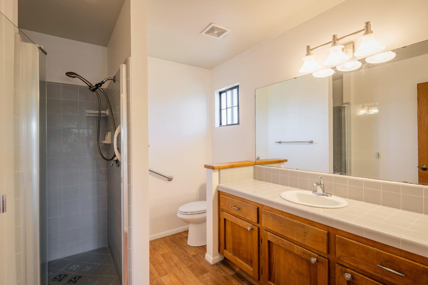 148 East Myrtle Avenue Reedley, CA 93654 - Photo 21 of 27 Gallery Image 21