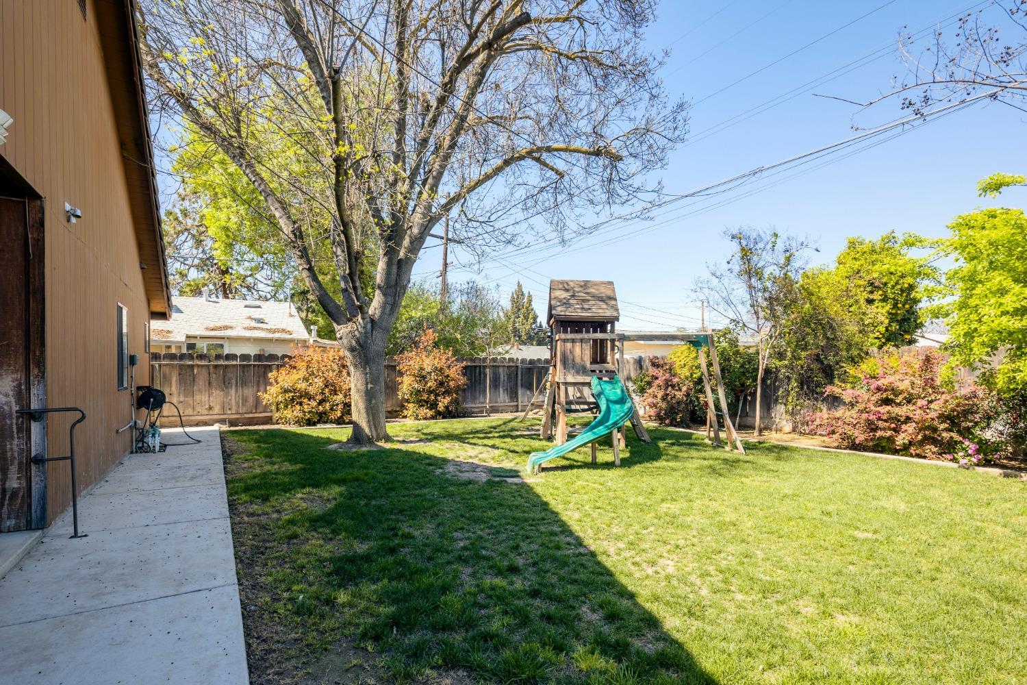 148 East Myrtle Avenue Reedley, CA 93654 - Photo 23 of 27 Gallery Image 23