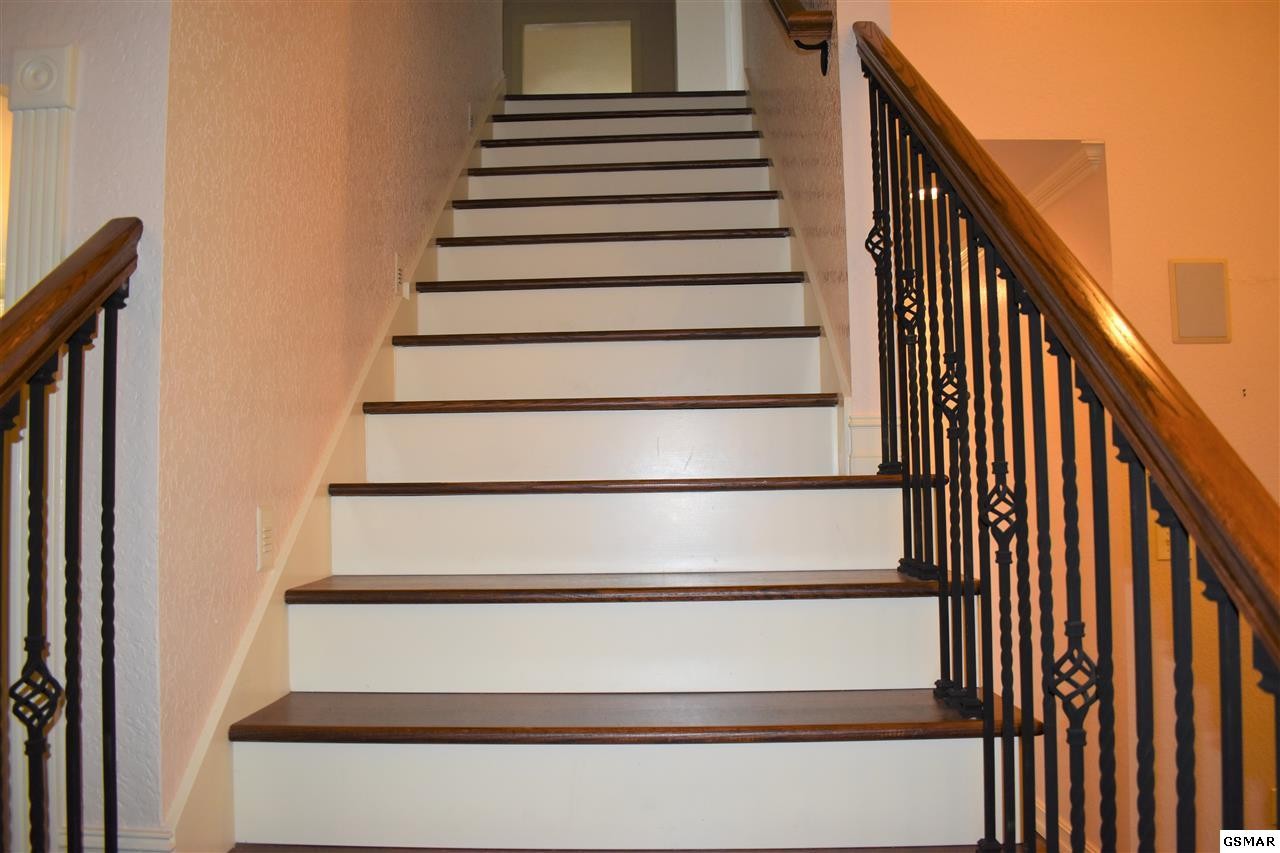 1302 Rippling Waters Circle Sevierville, TN 37876 - Photo 28 of 36 Gallery Image 28