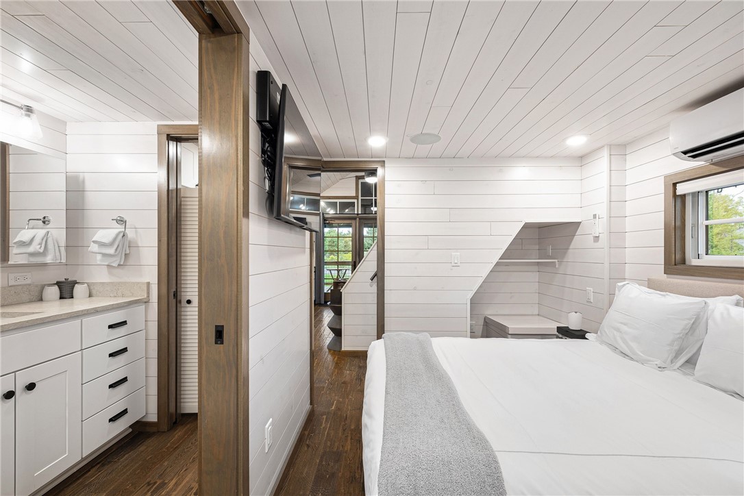 12 Alexander Circle, Unit TH2 Richmond, RI 02898 - Photo 16 of 29