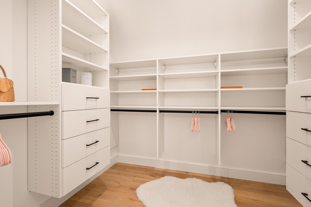 71 Greenough Street, Unit 2 Brookline, MA 02445 - Photo 12 of 27