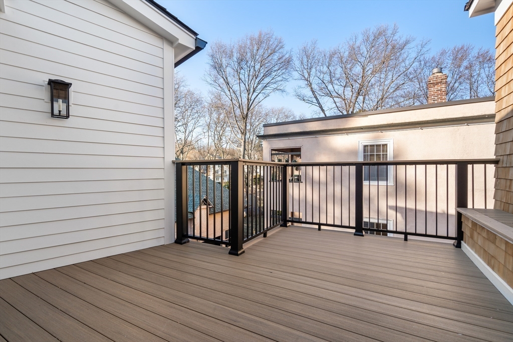 71 Greenough Street, Unit 2 Brookline, MA 02445 - Photo 24 of 27