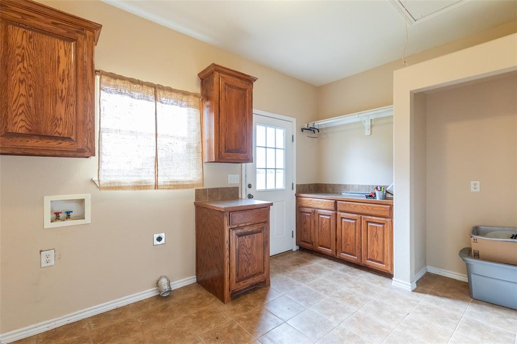 523 South Hays Road Clyde, TX 79510 - Photo 34 of 40