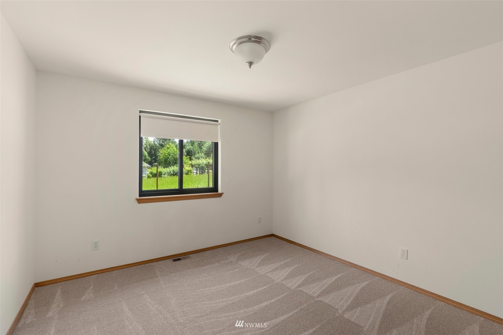 17120 Vail Loop Road Southeast Rainier, WA 98576 - Photo 20 of 33 Gallery Image 20