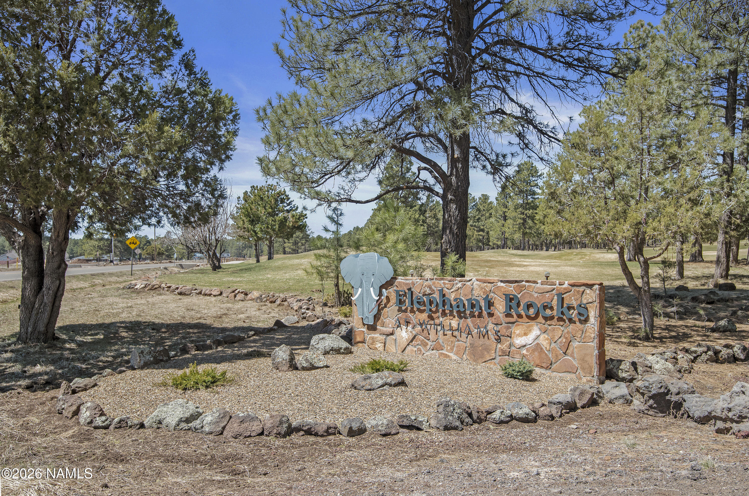 600 Brookline Loop Williams, AZ 86046 - Photo 40 of 43 a view of a park with trees
