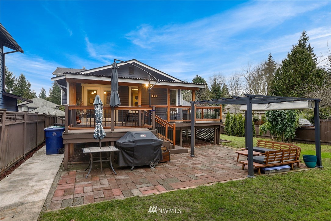 1701 174th Place Southeast Bothell, WA 98012 - Photo 26 of 40 a view of a house with a patio