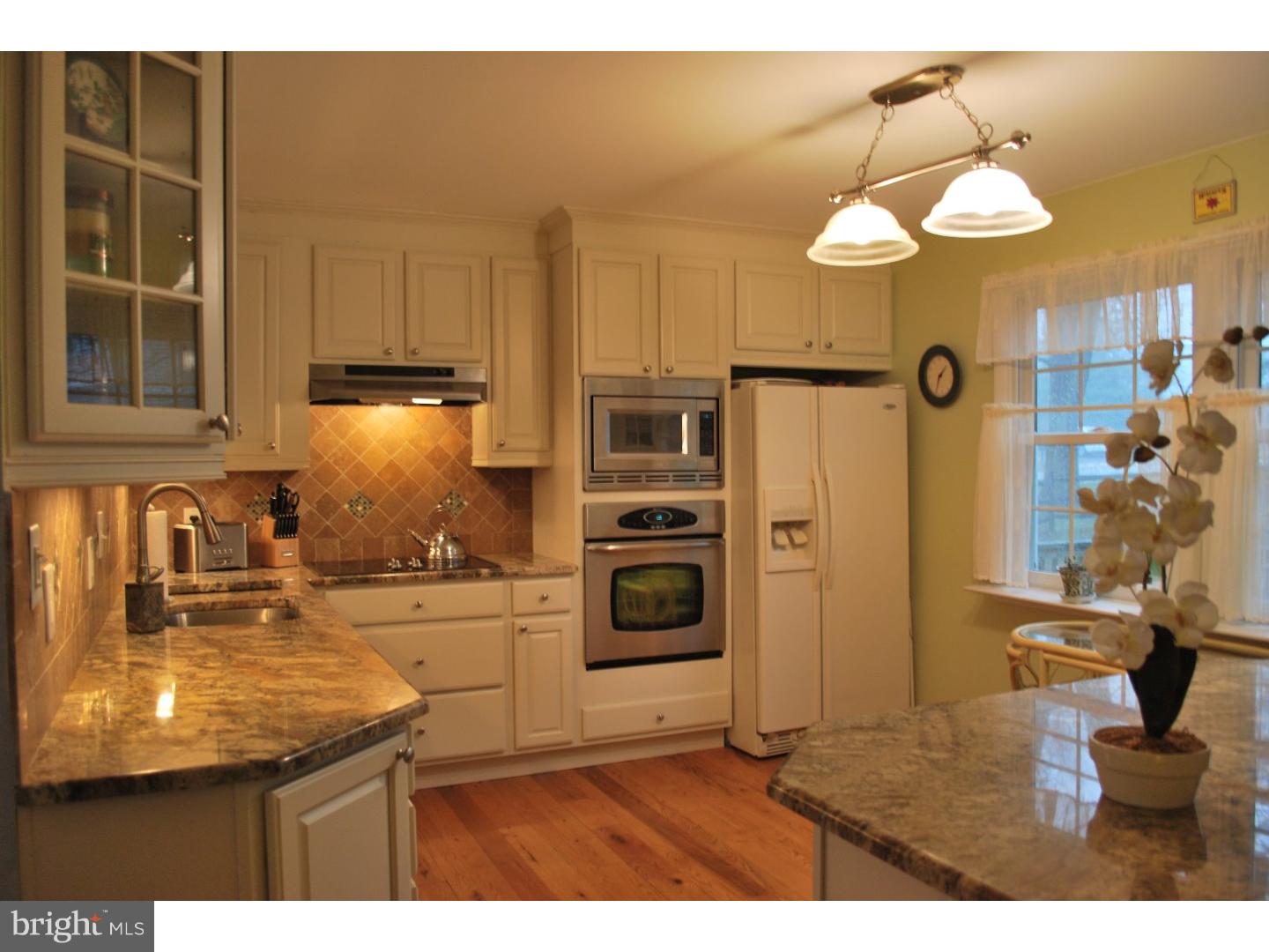 2233 Inwood Road Wilmington, DE 19810 - Photo 3 of 14 Kitchen