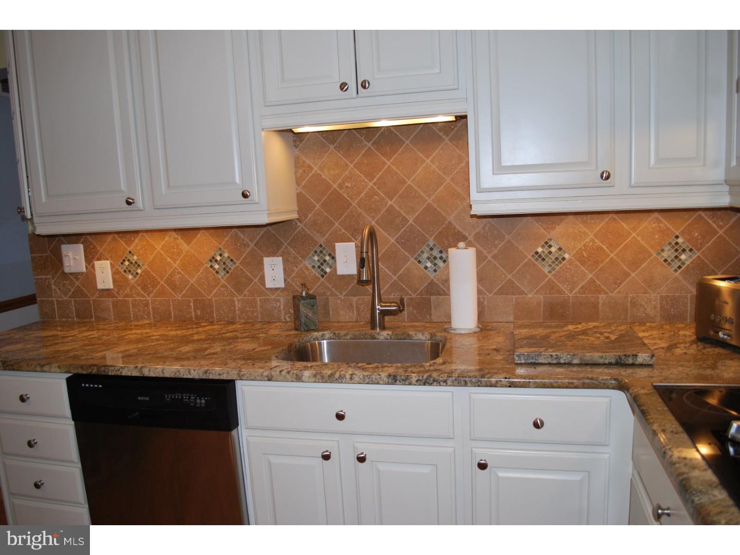 2233 Inwood Road Wilmington, DE 19810 - Photo 5 of 14 Kitchen
