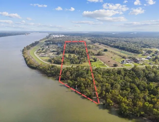 $350,000 | 3019 English Turn Road, Braithwaite, LA 70040