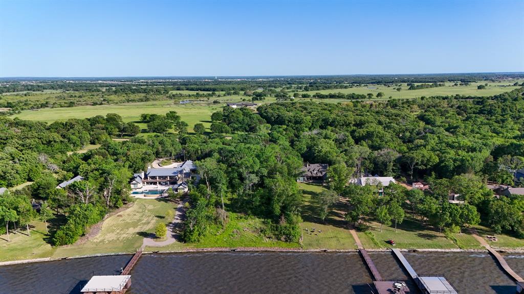 307 Sun Valley Mabank, TX 75147 - Photo 4 of 34 2.84 wooded acres ready for you to make it your own