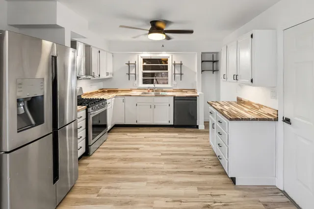 $164,900 | 105 Hickory Grove Lane, Salem, IL 62881