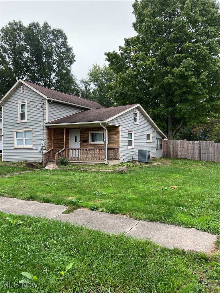 105 Windham Road Newton Falls, OH 44444 - Photo 3 of 39 Gallery Image 3