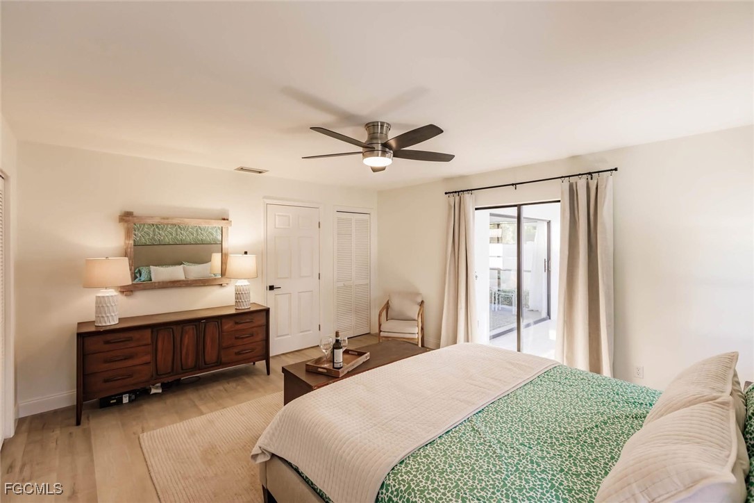 842 99th Avenue North Naples, FL 34108 - Photo 13 of 36