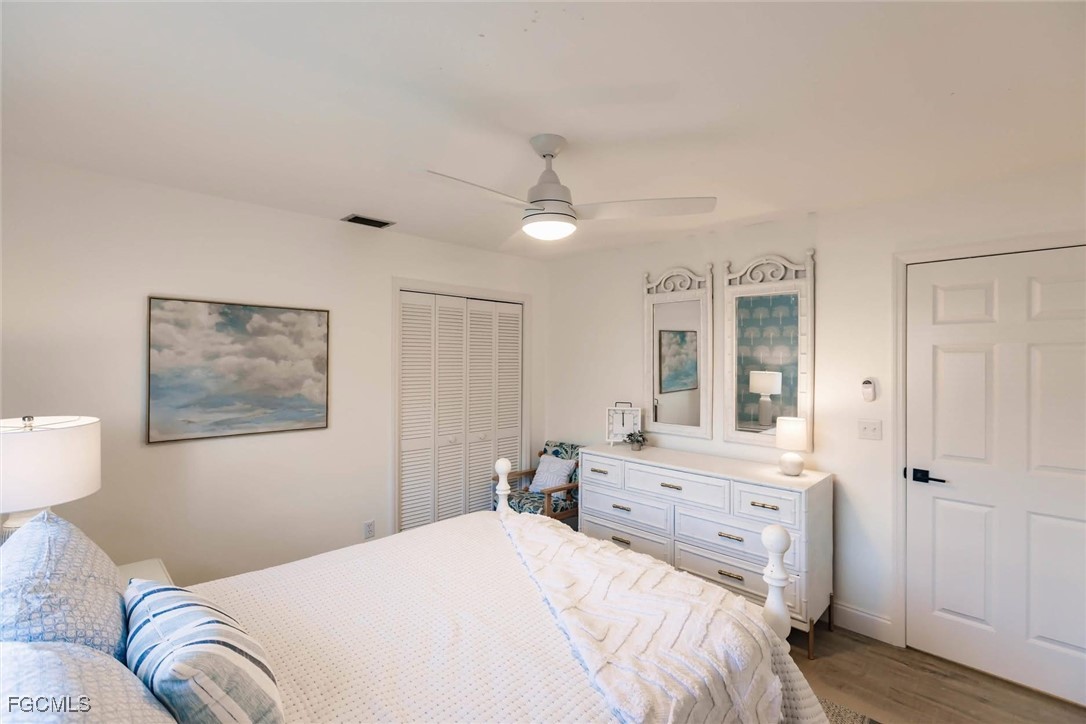 842 99th Avenue North Naples, FL 34108 - Photo 20 of 36