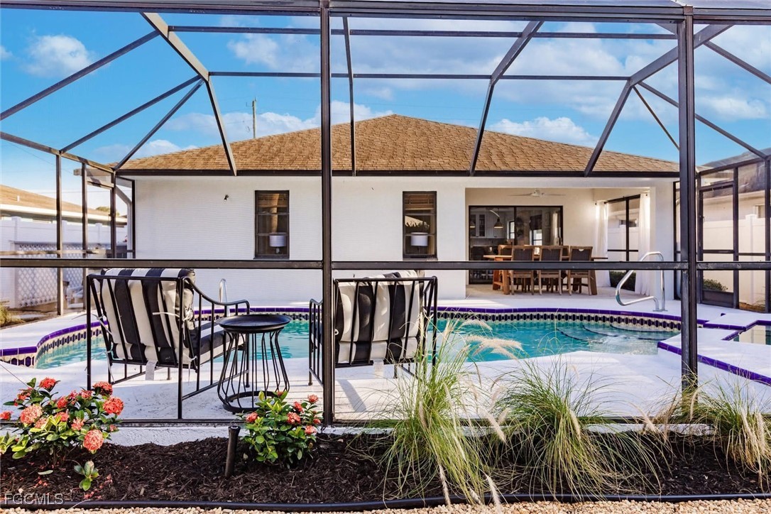 842 99th Avenue North Naples, FL 34108 - Photo 29 of 36