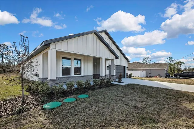 $419,900 | 13126 Meadow Swallow Avenue, Brooksville, FL 34613