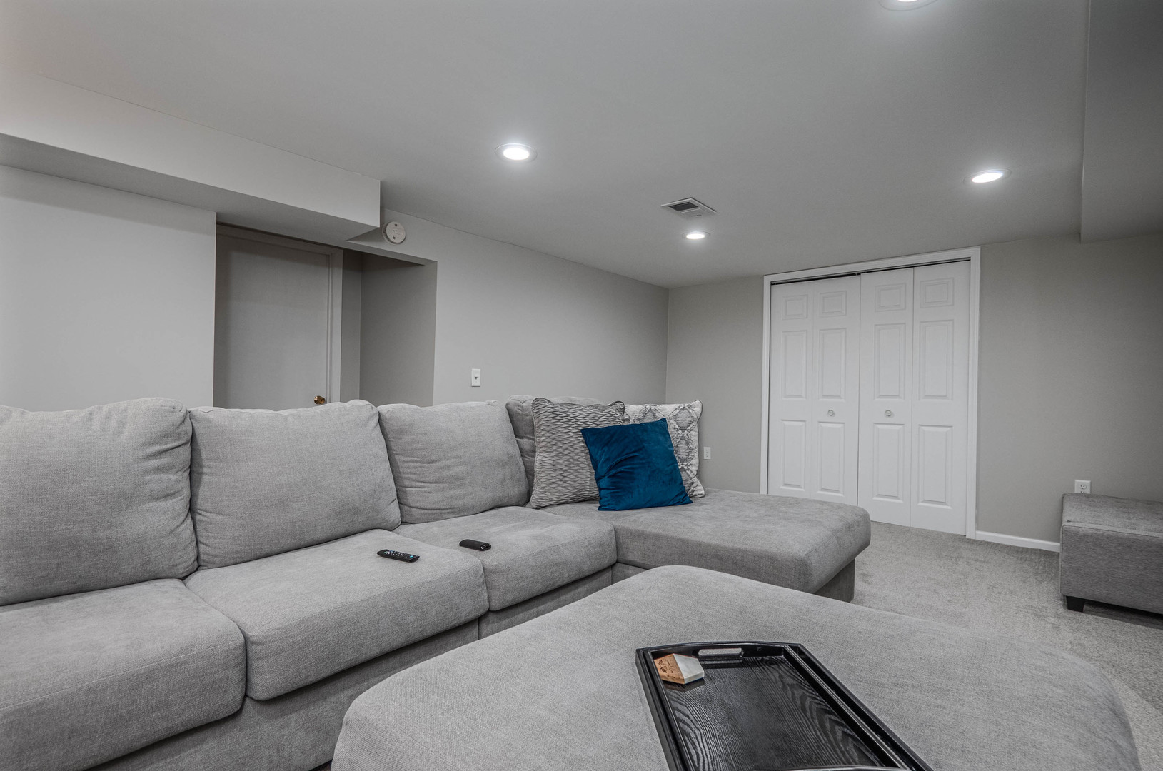585 Sharon Way Bolingbrook, IL 60440 - Photo 14 of 21