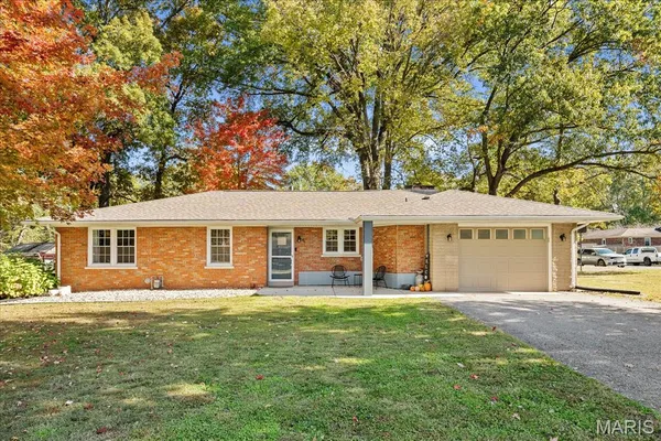 $245,000 | 46 Harmon Drive, Lebanon, IL 62254