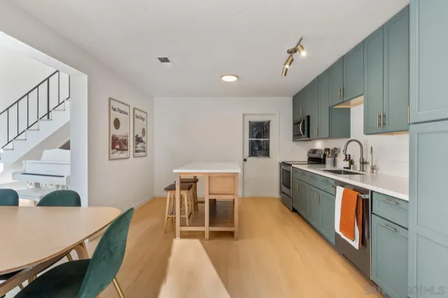 $1,250,888 | 4405 Sierra Morena Avenue, Carlsbad, CA 92010