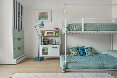 a view of a back yard of the house