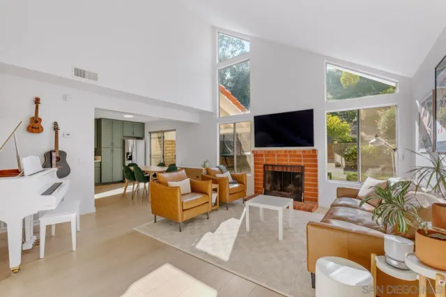 $1,250,888 | 4405 Sierra Morena Avenue, Carlsbad, CA 92010