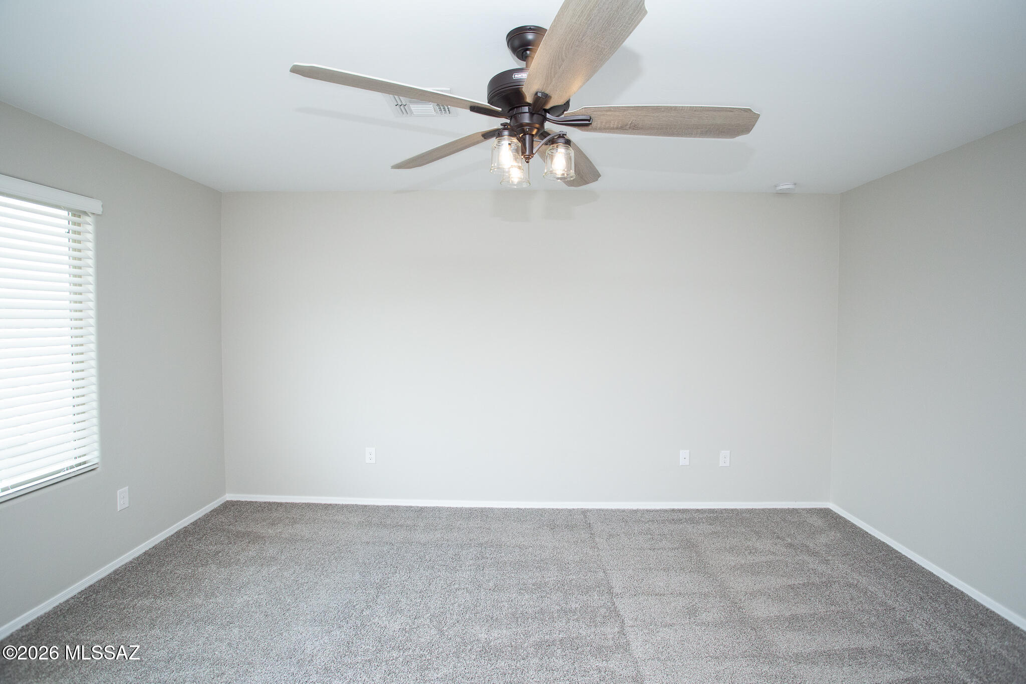 12071 East Ryscott Circle Vail, AZ 85641 - Photo 19 of 37 Primary Bedroom