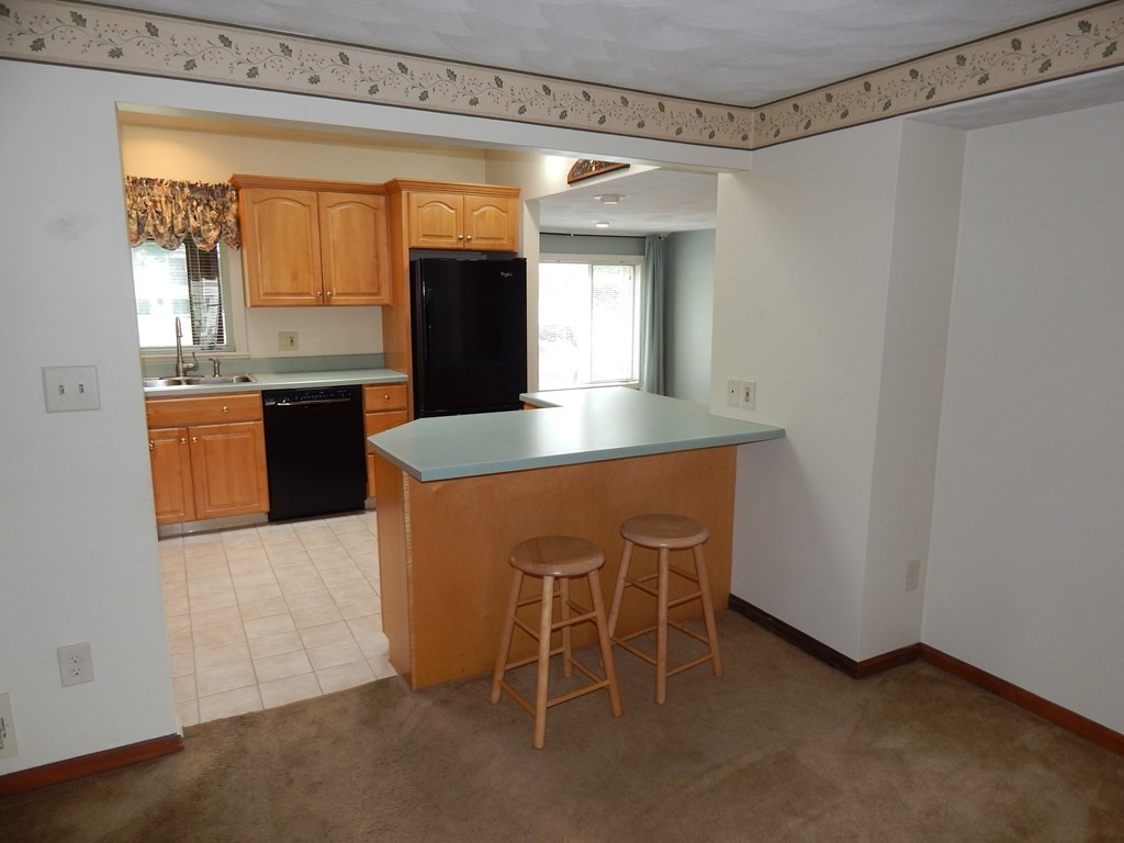 7 Hathaway Road Wilmington, MA 01887 - Photo 4 of 14 Gallery Image 4