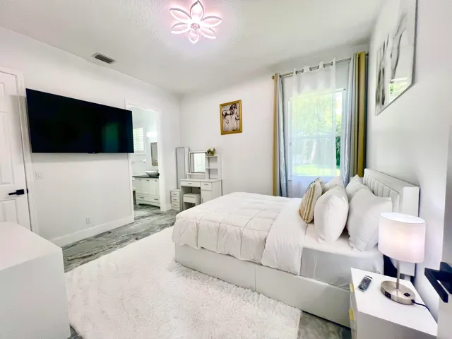 $20,000 | 15700 Carrera Lane, Wellington, FL 33414