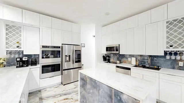 $20,000 | 15700 Carrera Lane, Wellington, FL 33414