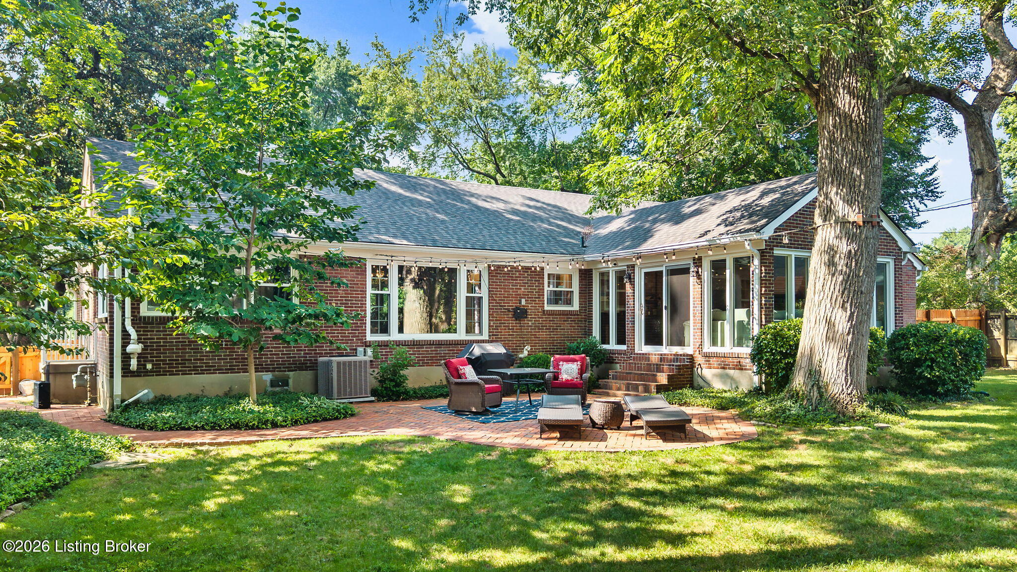 3906 Leland Road Louisville, KY 40207 - Photo 4 of 57 6-web-or-mls-DJI_20260719170644_0884_D-E