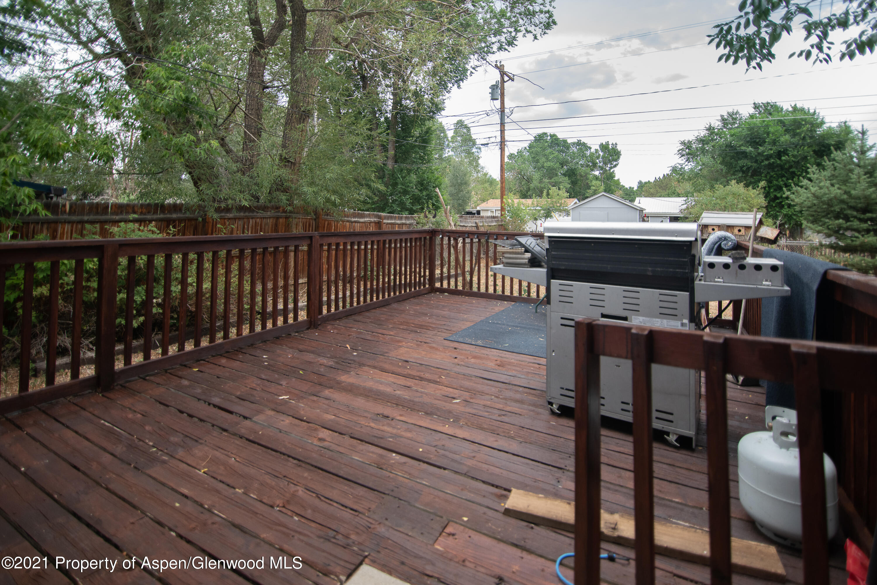 761 Rose Street Craig, CO 81625 - Photo 39 of 42 a view of a balcony with chairs
