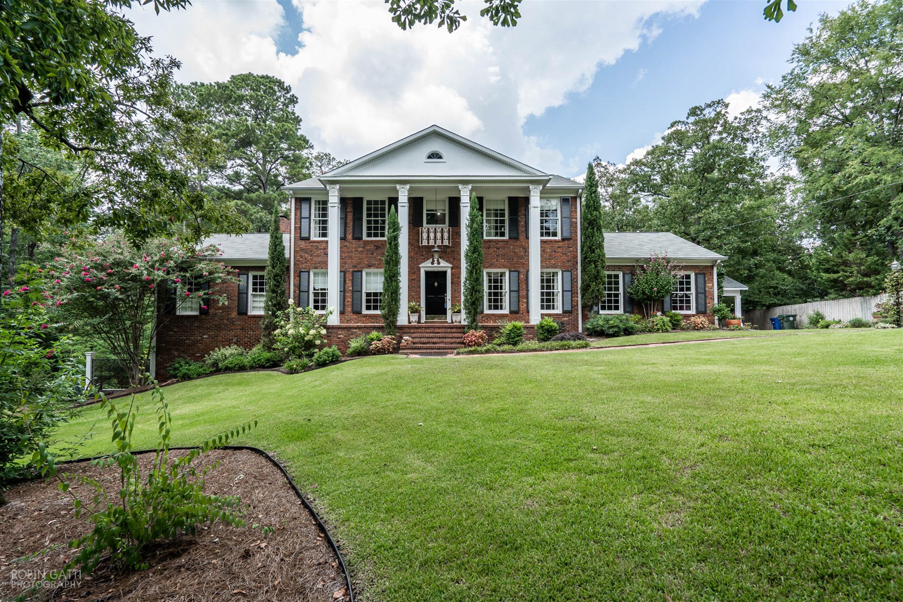 4261 Old Club Road East Macon, GA 31210 - Photo 1 of 42 02-DSC04656