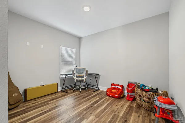 $470,000 | 7628 Dewey Jernigan Road, Pace, FL 32571