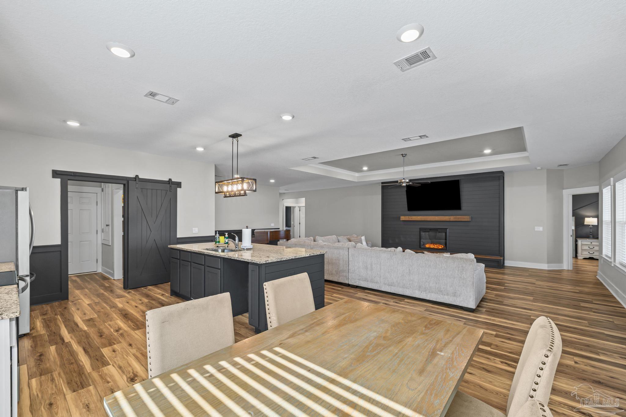 7628 Dewey Jernigan Road Pace, FL 32571 - Photo 4 of 42