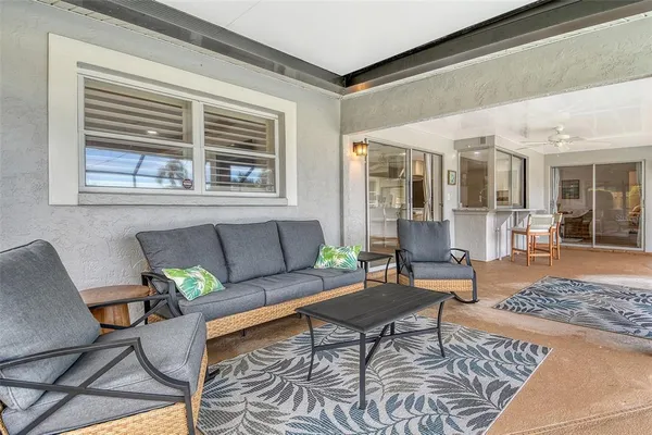 $8,250 | 6722 Roxbury Drive, Sarasota, FL 34231