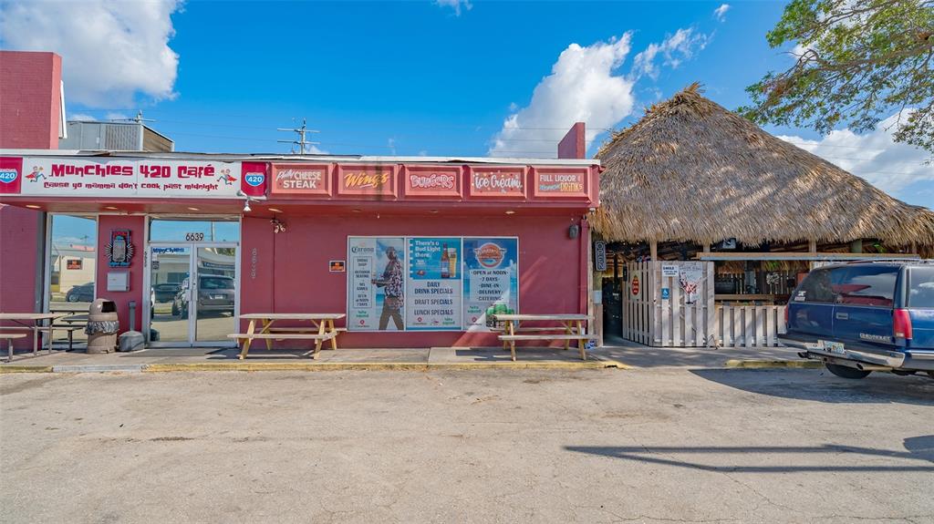 6722 Roxbury Drive Sarasota, FL 34231 - Photo 61 of 87