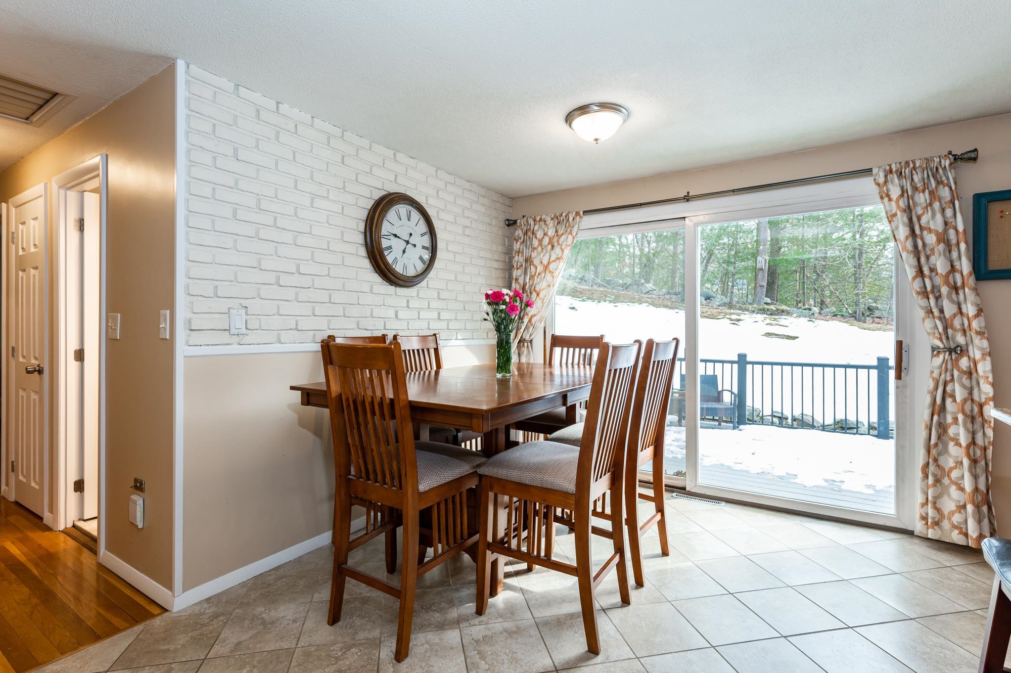 13 Shetland Road Nashua, NH 03062 - Photo 11 of 35 Gallery Image 11