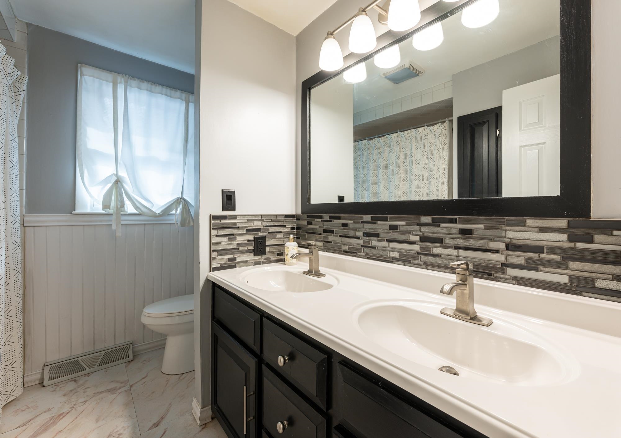 13 Shetland Road Nashua, NH 03062 - Photo 12 of 35 Gallery Image 12