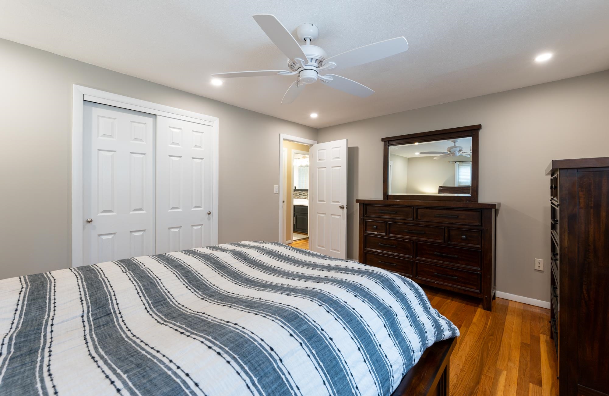 13 Shetland Road Nashua, NH 03062 - Photo 16 of 35 Gallery Image 16